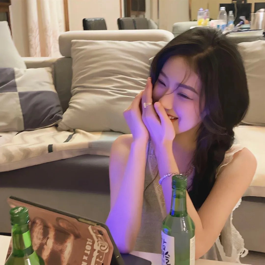 小可爱娜斯佳第三季 海报